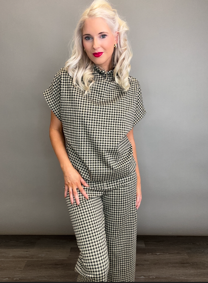 Boston Belle Pants (in Black)