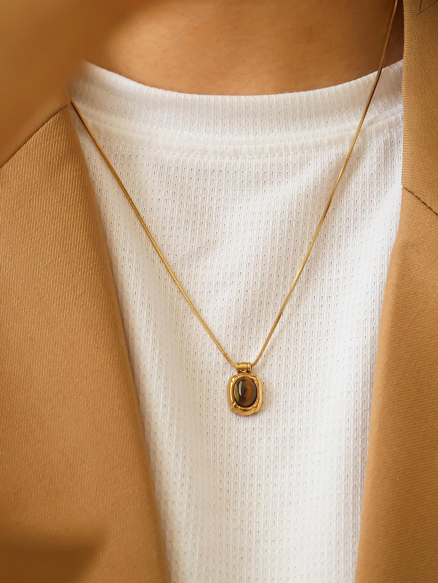 Amber 18K Gold Non-Tarnish Natural Stone Necklace